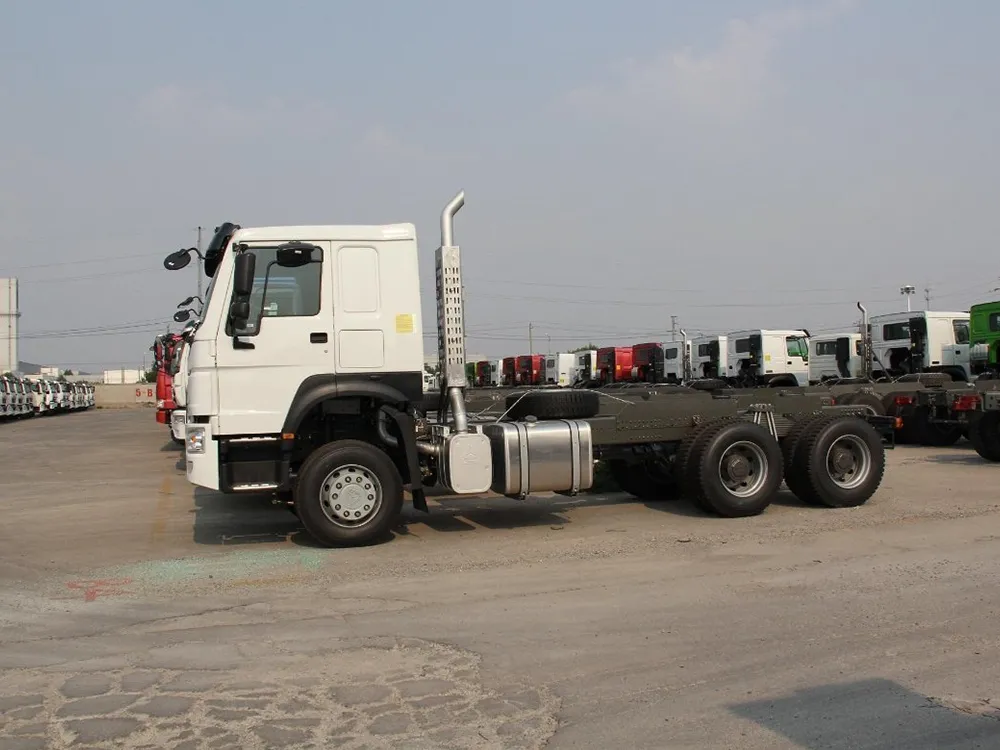 Truck chassis (2)